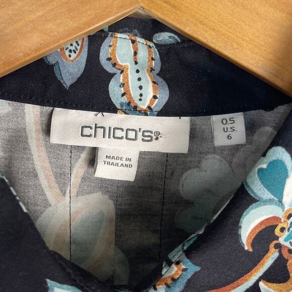 Chico's No Iron Stretch Floral Paisley Tunic Navy Button Front Women's 0.5 US 6 - Picture 3 of 10